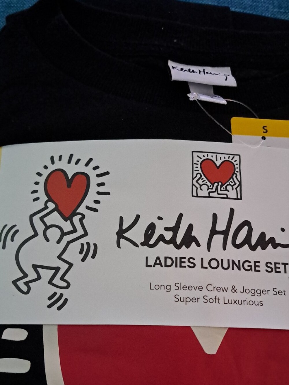 Keith Haring Ladies Lounge Set - Black & Red Long Sleeve Crew with Joggers - Picture 4 of 4